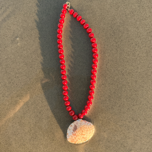 The Indie Beaded Shell Necklace